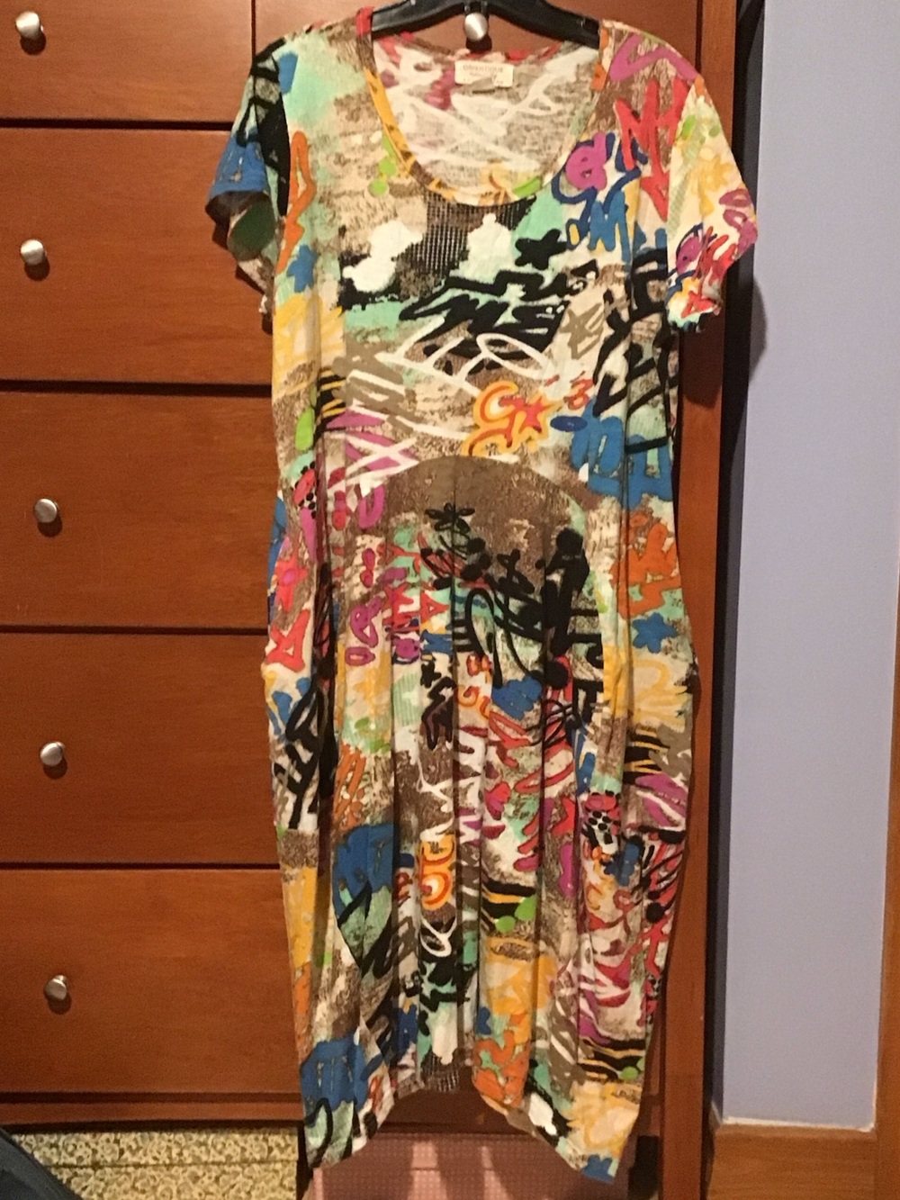Colorful Graffiti-Print Midi Dress in Multicolor